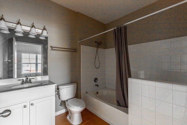 Building Photo - 4102 Regency Ct