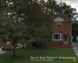 Building Photo - 25270 Lake Shore Blvd-