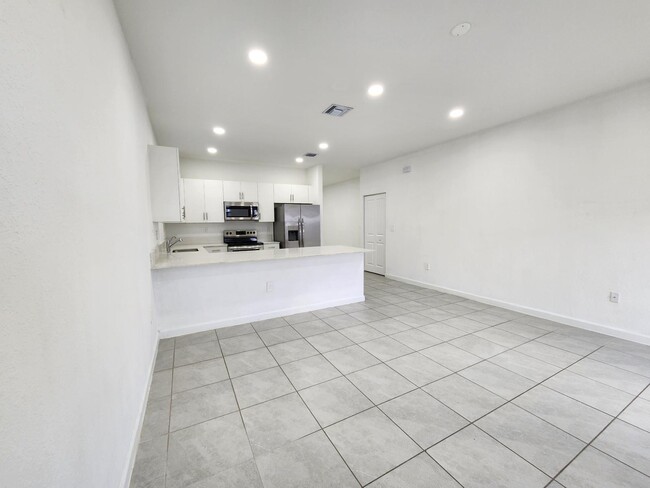 Building Photo - 12735 SW 211th St