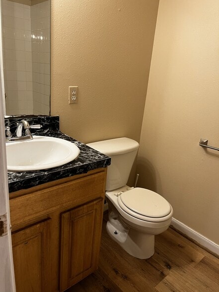 bathroom 2 - 11811 Chetman Dr