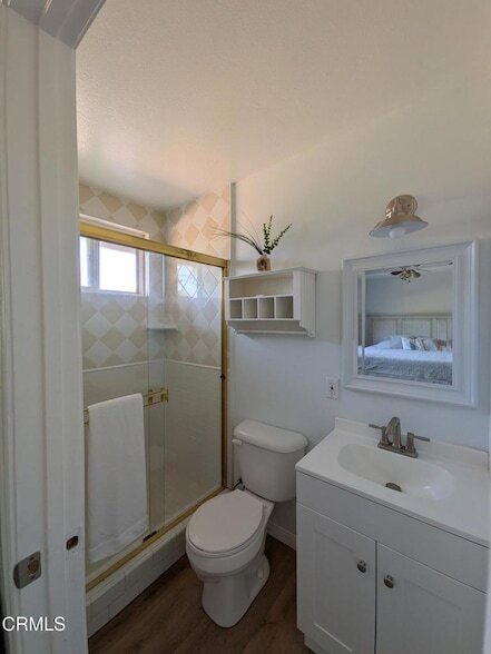 Building Photo - 414 Vallerio Ave