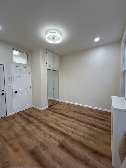 Building Photo - 5914 Palmetto St