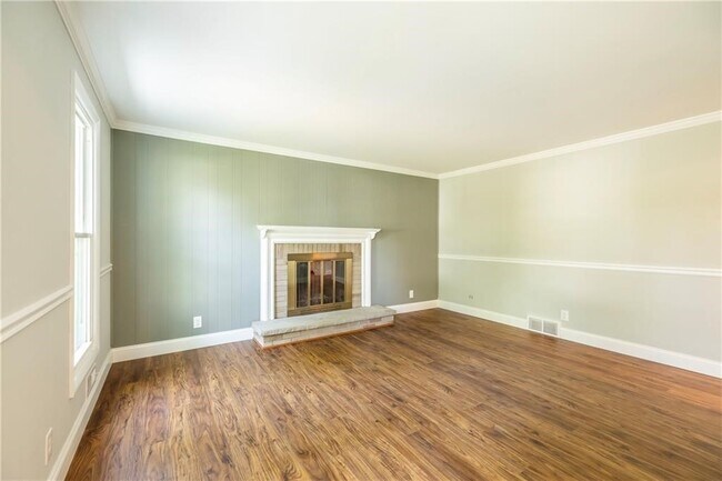 Building Photo - 104 Tumbleweed Dr
