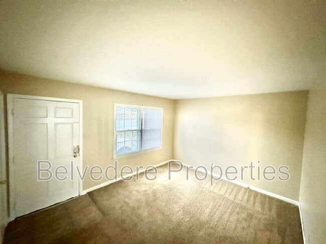 Building Photo - 2503 Vanstory St