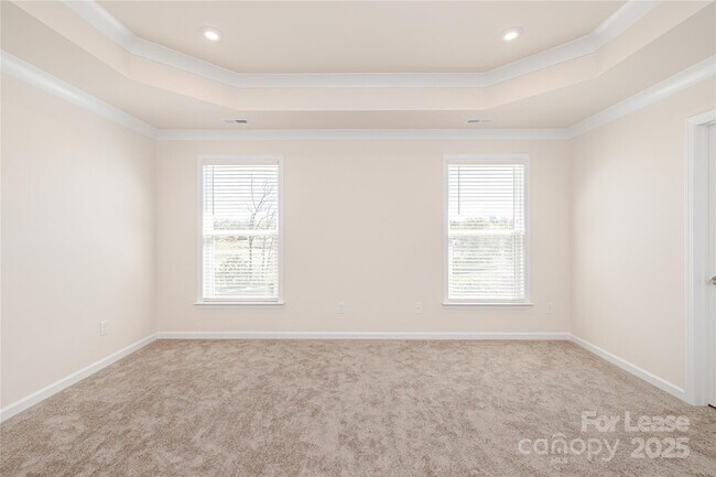 Building Photo - 23018 Clarabelle Dr