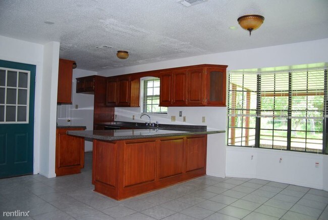 Building Photo - 3 br, 2 bath House - 2322 Norris Cir