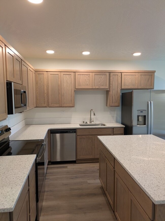 Building Photo - 6352 W 36th Pl