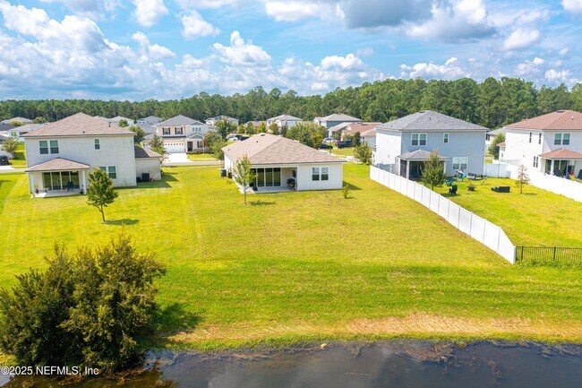 Building Photo - 4556 Pine Ridge Pkwy