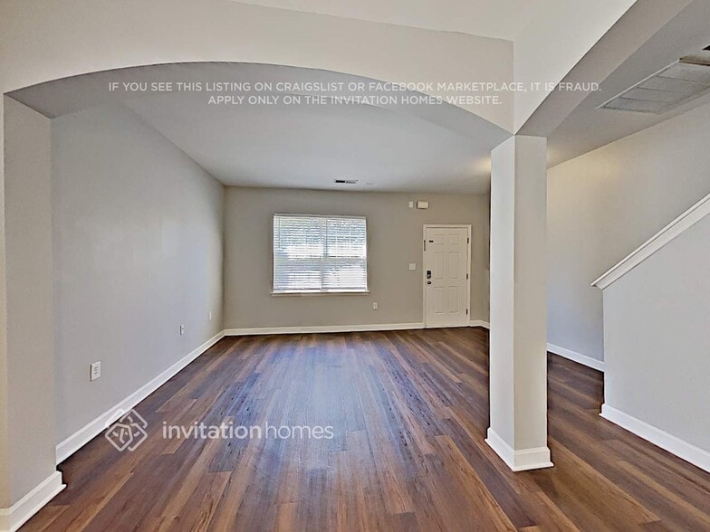 Building Photo - 4223 High Shoals Dr