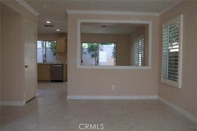 Building Photo - 3 El Vado Dr