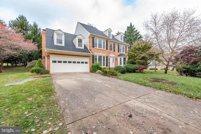 Building Photo - 3871 Woodville Ln