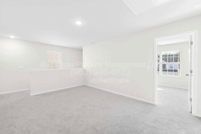 Building Photo - 13152 Hampton Bay Ln