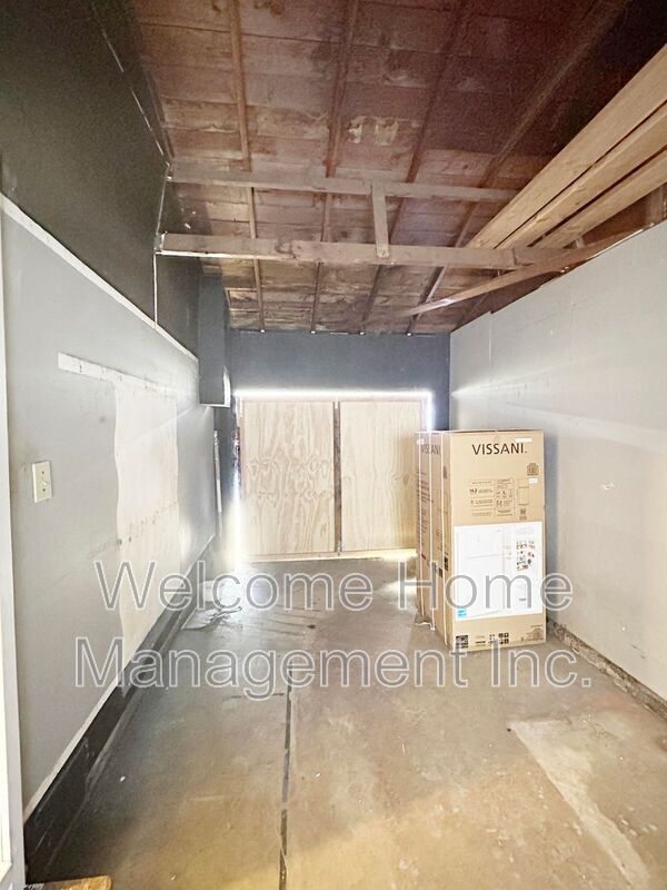 Building Photo - 24074 Park St