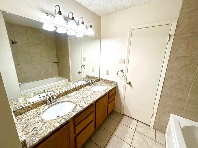 Building Photo - *COMING SOON* Energy-Efficient 4BR Home w/ Solar Panels, Loft & Backyard Oasis!