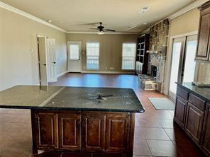 Building Photo - 464 N Greenville St