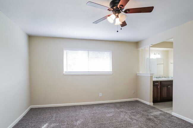 Building Photo - 29322 Brookchase Dr
