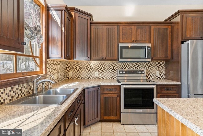 Building Photo - 6 McAllister Church Rd