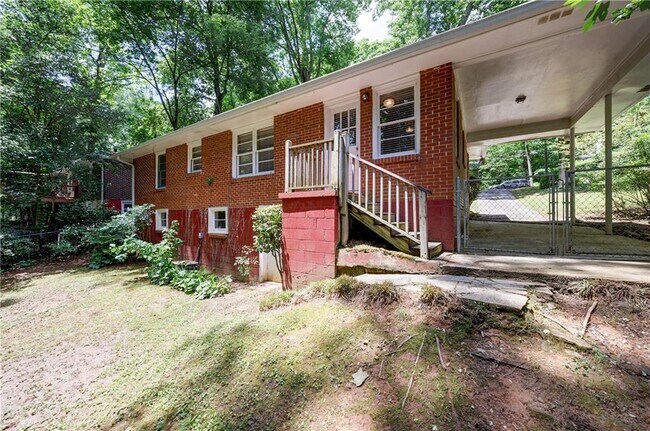 Building Photo - 893 Willivee Dr
