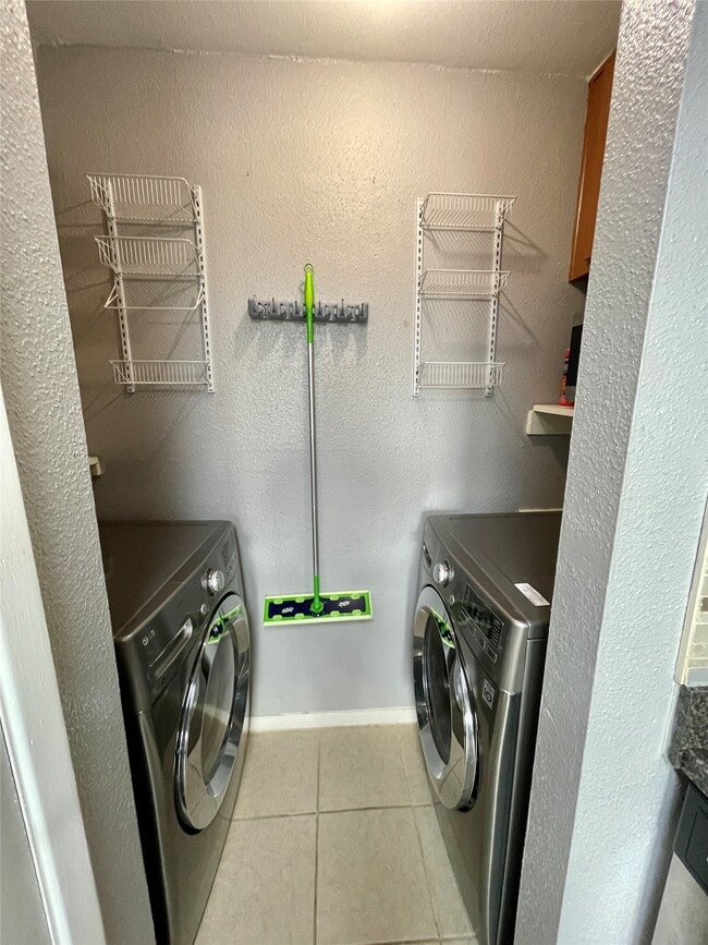 Building Photo - 1516 Bay Area Blvd