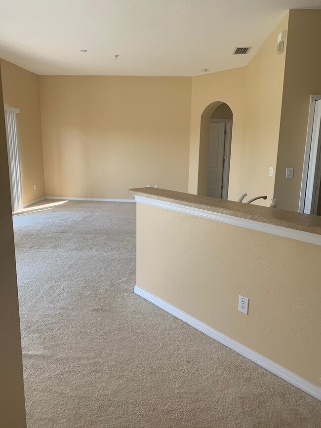 Building Photo - 10783 Gran Paradiso Dr