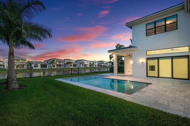 Building Photo - 17352 Rosella Rd