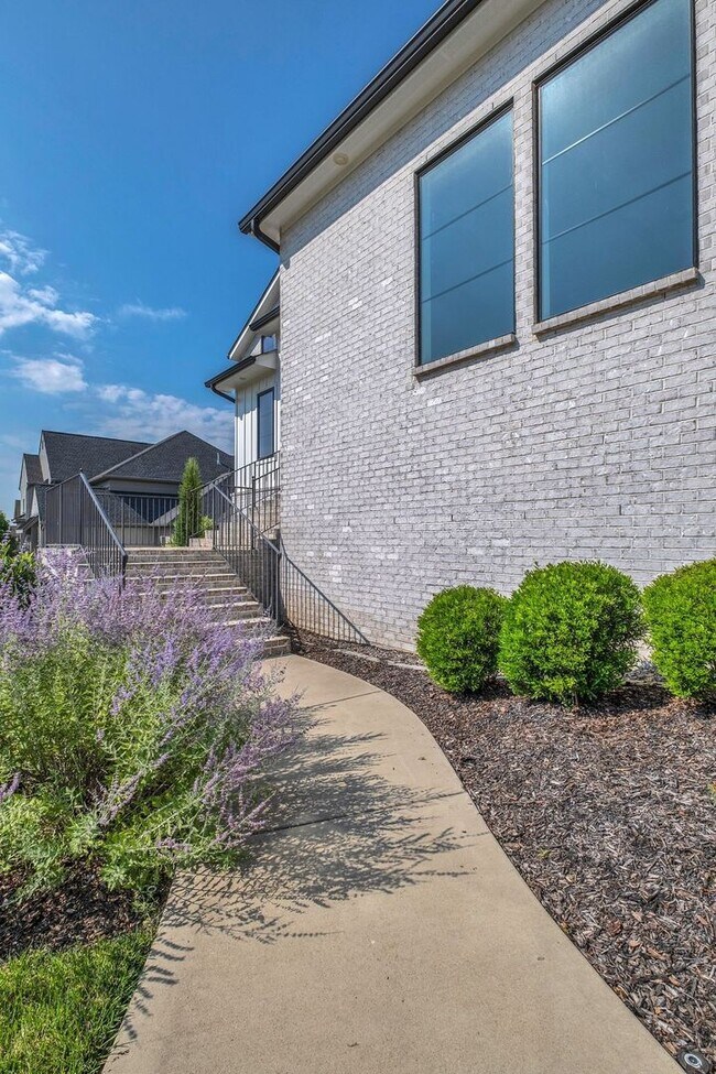 Building Photo - 6409 HIgh Top Ct