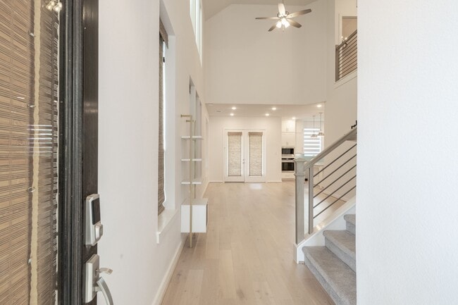 Building Photo - 6578 Scarlet Pond Ln