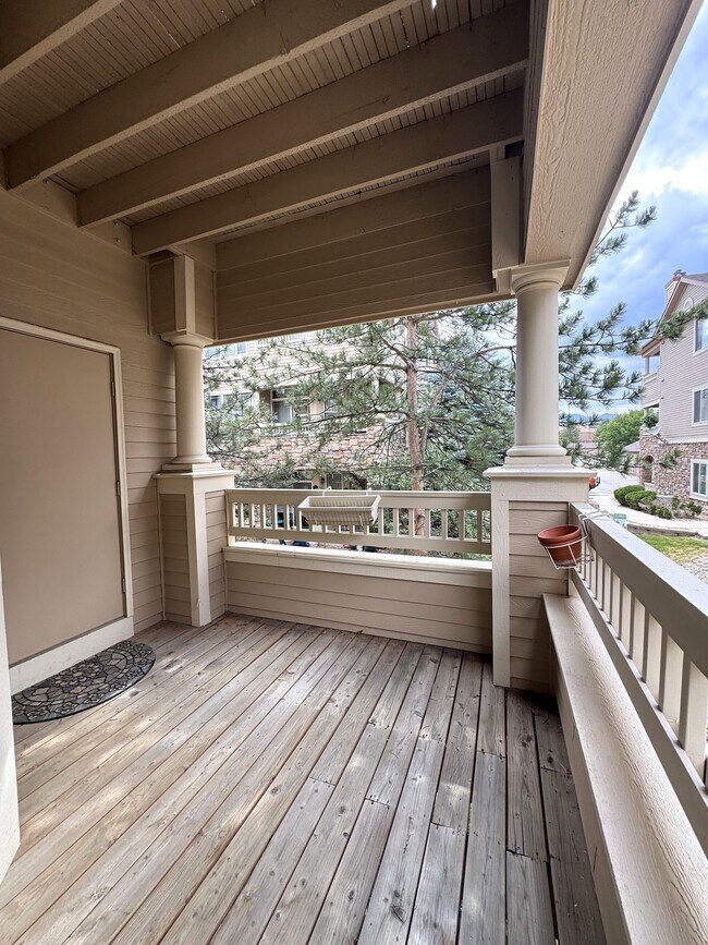 Building Photo - 8465 S Holland Way