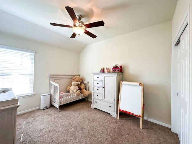Building Photo - 125 Beech Creek Ln