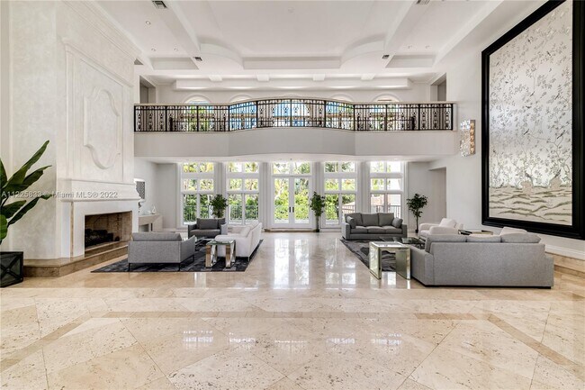 Building Photo - 709 Idlewyld Dr