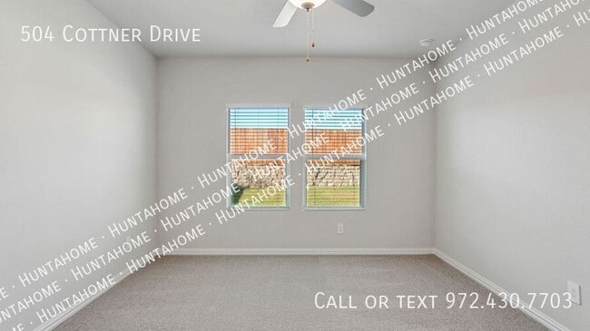 Building Photo - 504 Cottner Dr