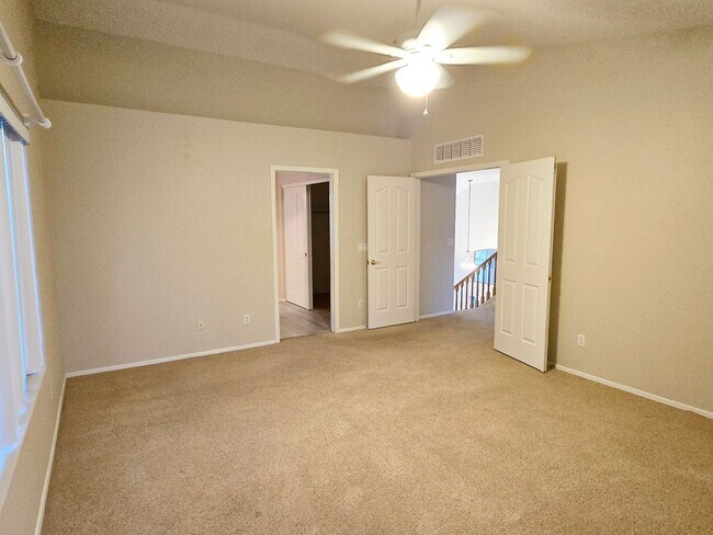 Building Photo - 5-bedroom in the heart of Gilbert