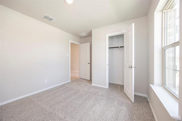 Building Photo - 1352 Tierra Blanca Dr