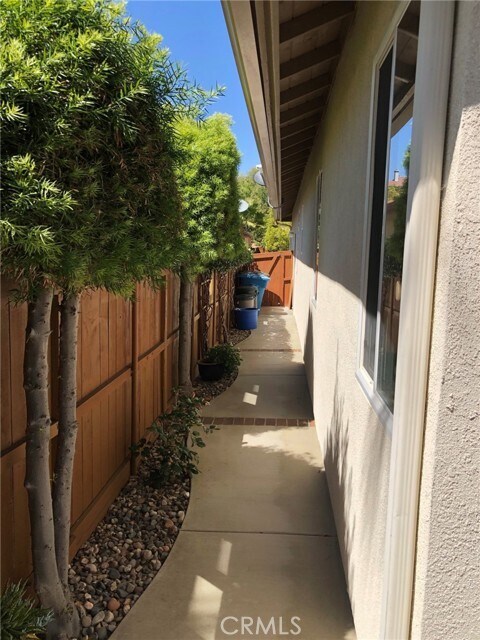 Building Photo - 31581 Lakeridge Ct