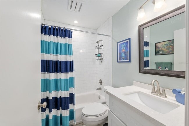 Building Photo - Beautiful Home in Landmark Woods