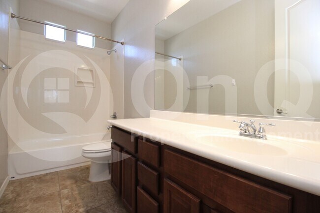 Building Photo - 4167 E Glacier Pl