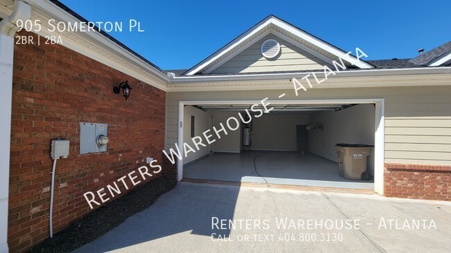 Building Photo - 905 Somerton Pl