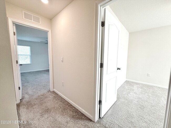 Building Photo - 7670 Legacy Trl
