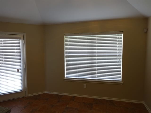 Building Photo - 5908 Alcova Ln