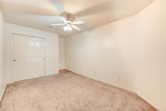 Building Photo - 15206 Garett Green Cir