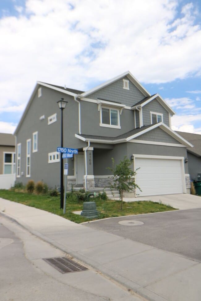 Building Photo - Single Family Home in the Exchange community