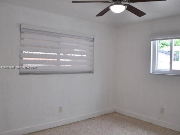 Building Photo - 2401 SW 31st Ave