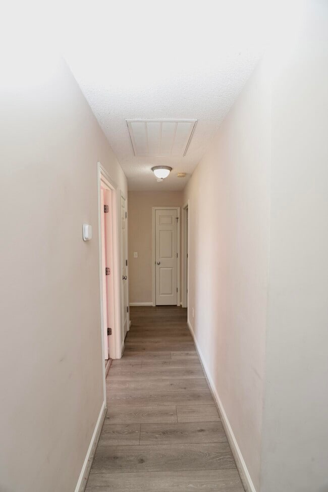 Building Photo - 2605 Turningleaf Ln