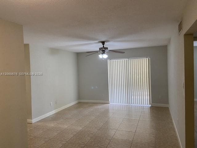 Building Photo - 755 Riverside Dr