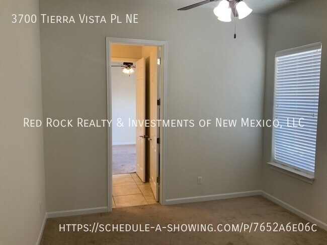 Building Photo - 3700 Tierra Vista Pl NE