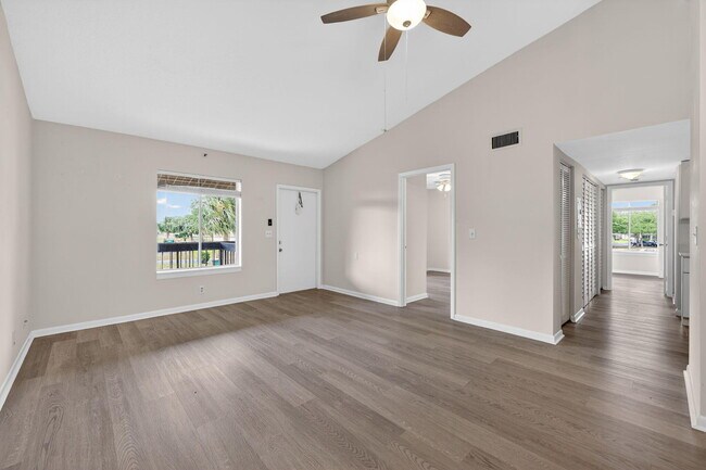 Building Photo - 6327 Chasewood Dr