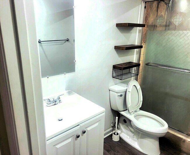 Building Photo - 7000 NW 186th St