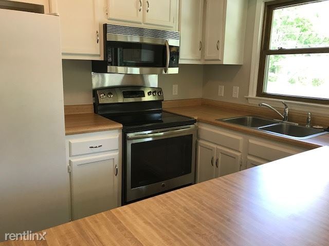 Building Photo - 3 br, 2 bath House - 3927 Kipling Dr