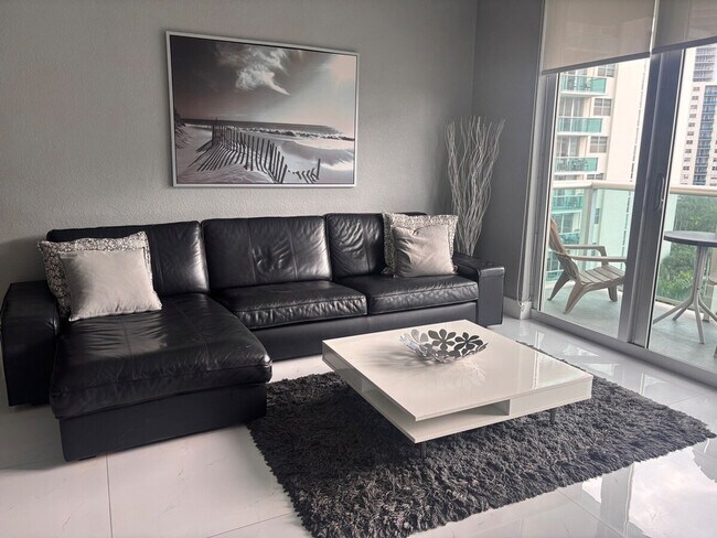 Building Photo - 3801 S Ocean Dr
