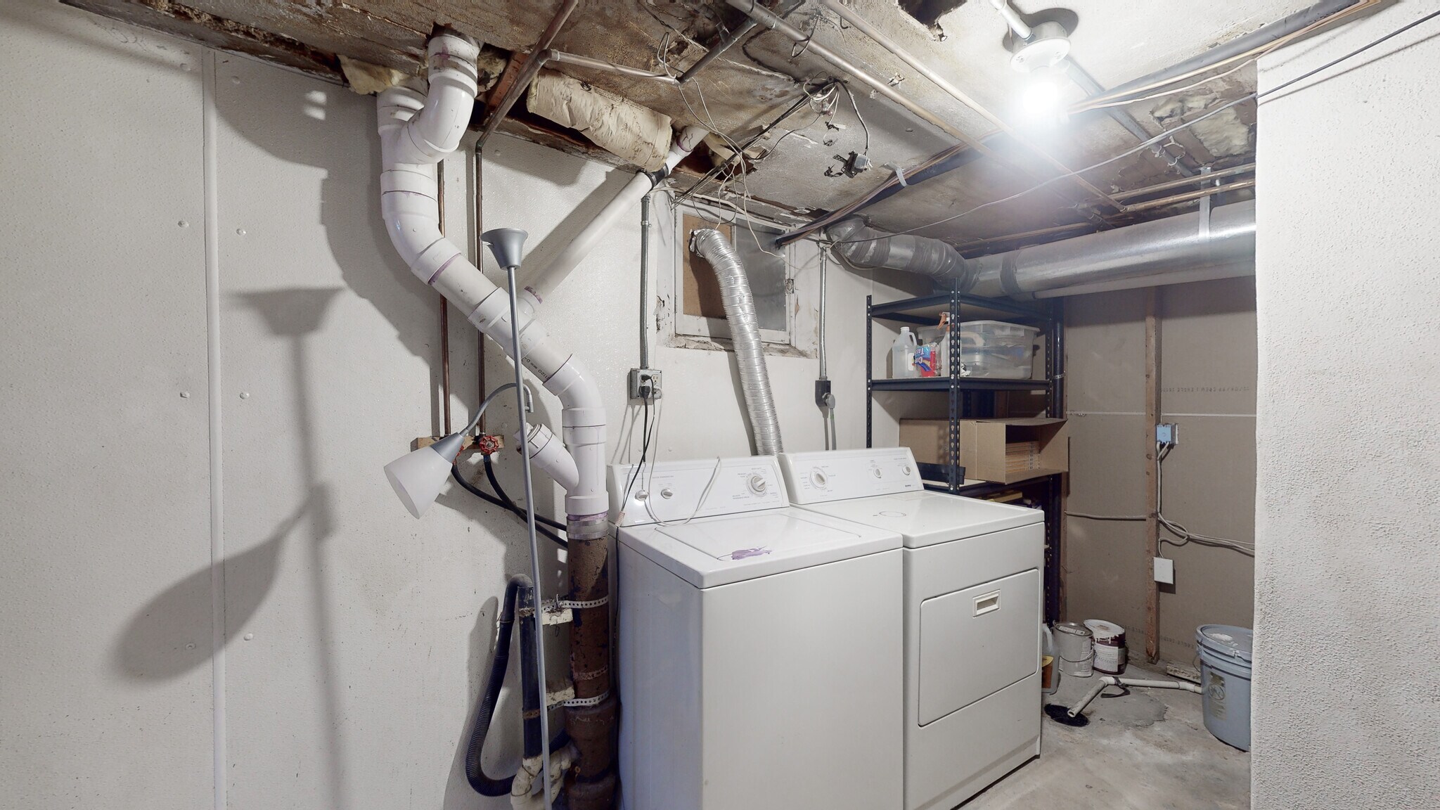 Building Photo - 1444 Birch St